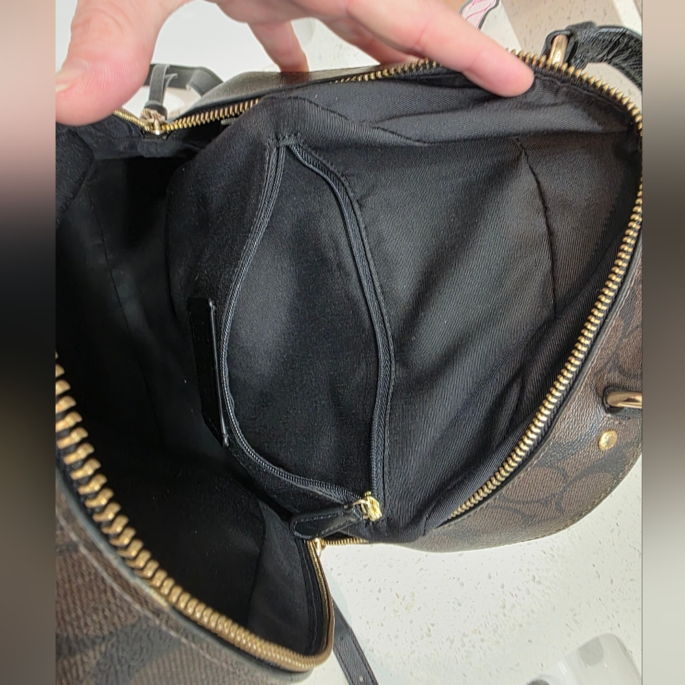 Coach Jordyn Black Leather And Signature "C" Colorblock Backpack - Like New! - Picture 12 of 13